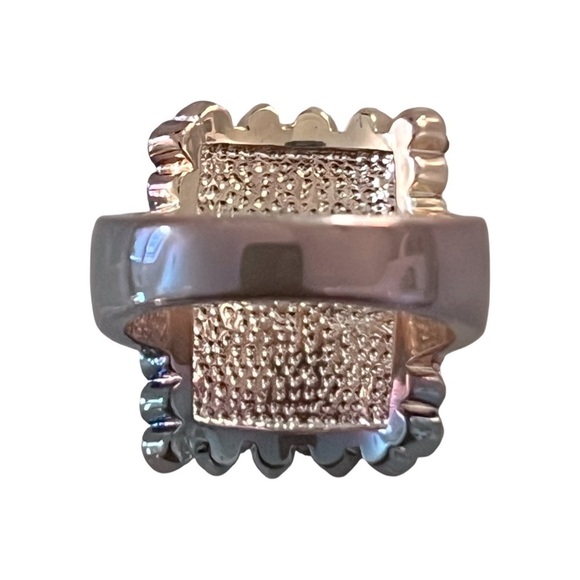 Silver Crystal Statement Cocktail Party Ring - Picture 5 of 9